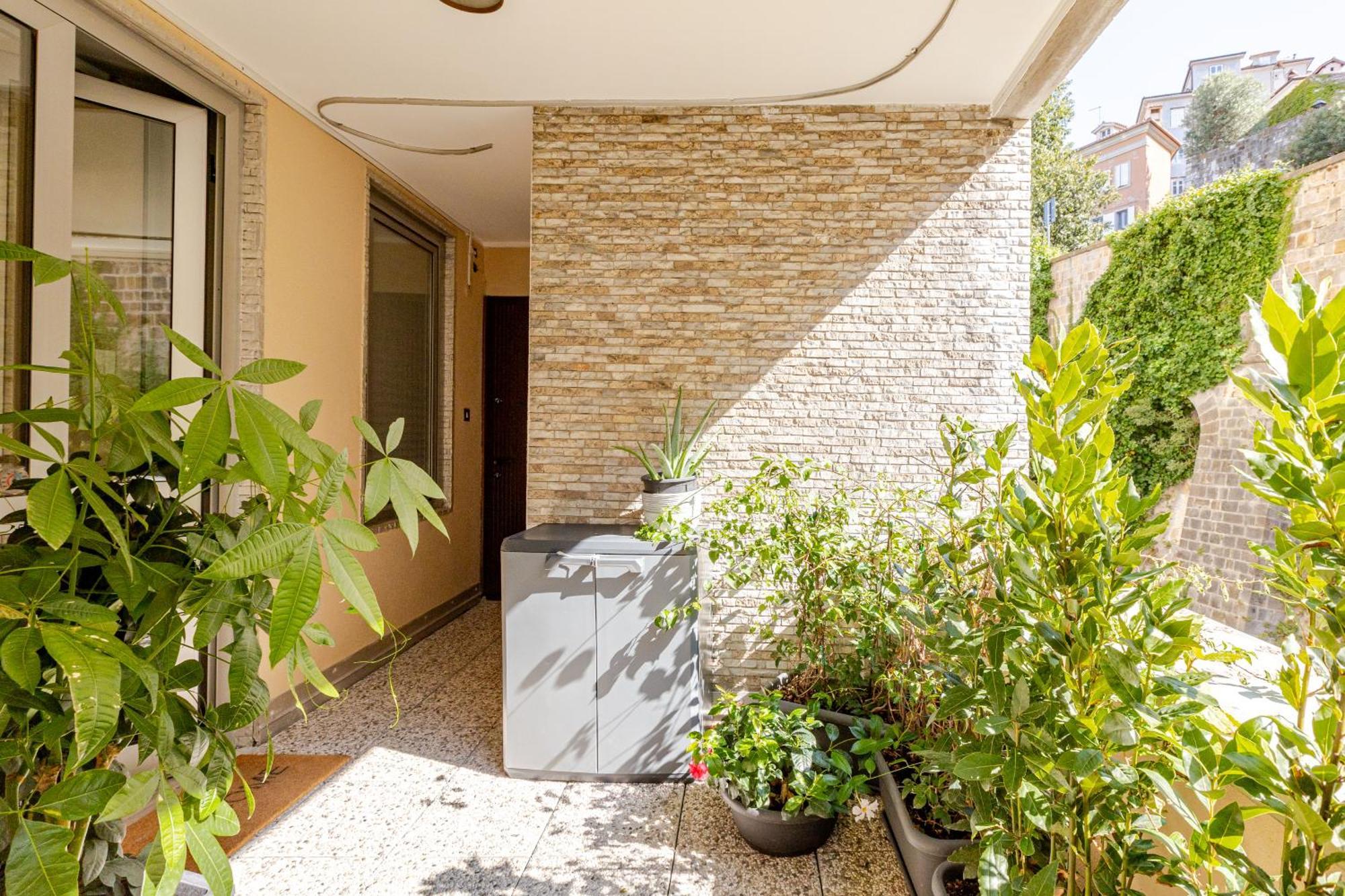 Teatro Romano Suites - Isabella ตรีเอสเต ภายนอก รูปภาพ